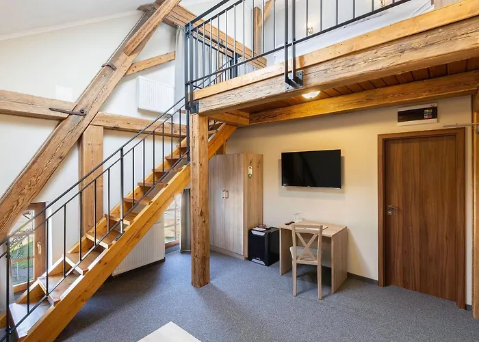 Penzion Statek 1738 Vsestudy