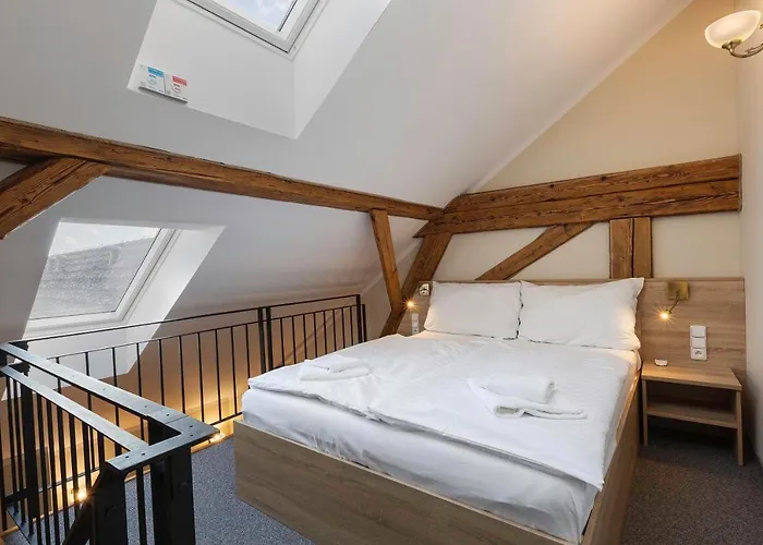 Statek 1738 Penzion Vsestudy