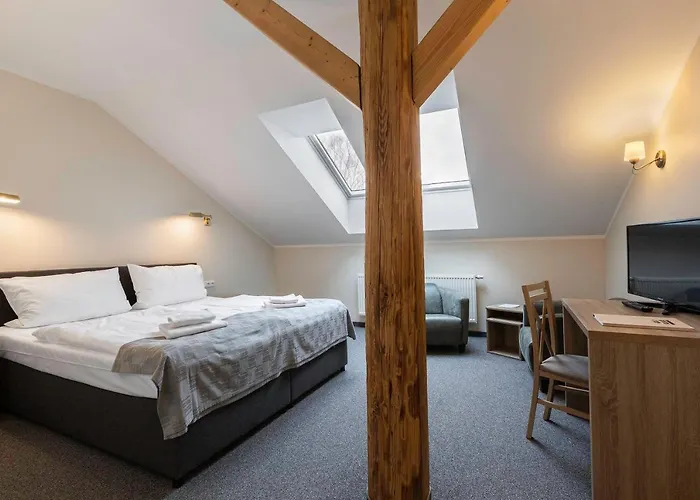 Statek 1738 Penzion Vsestudy