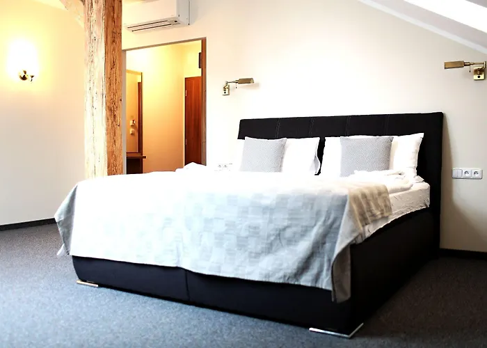 Statek 1738 4* Vsestudy