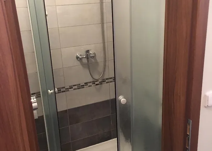 Statek 1738 4*