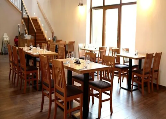 Statek 1738 4*